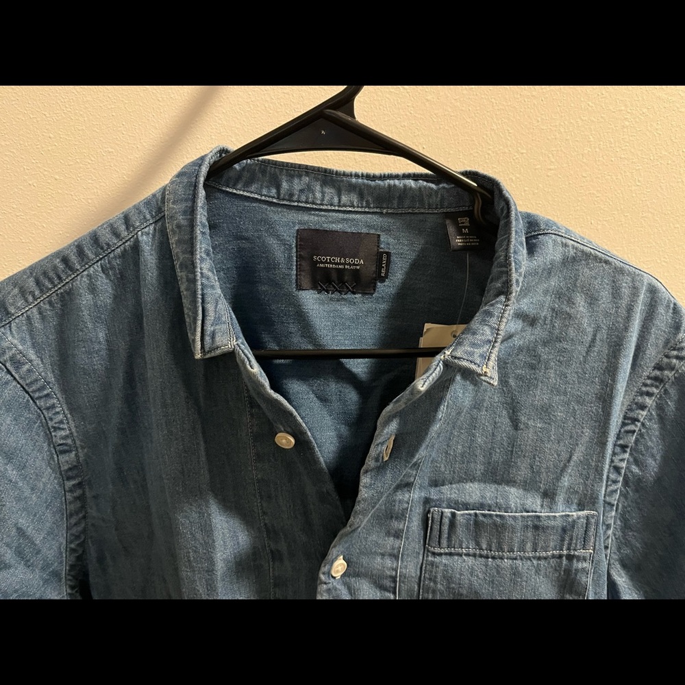 NWT Scotch & Soda Chambray Button Down M